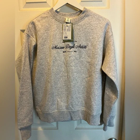 Brand new H&M sweatshirt XS - Picture 3 of 5